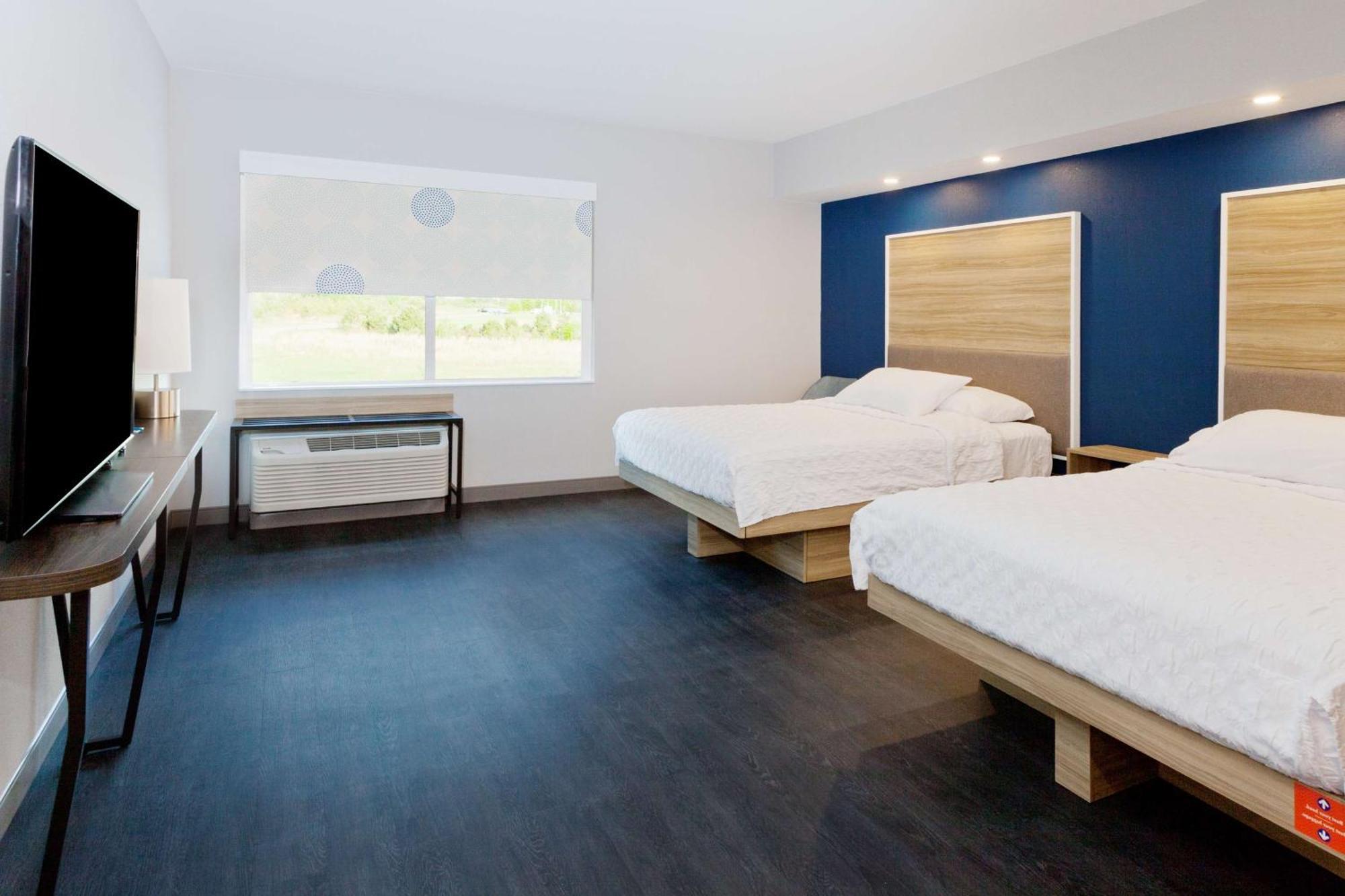 Hotel Tru By Hilton Auburn Exteriér fotografie